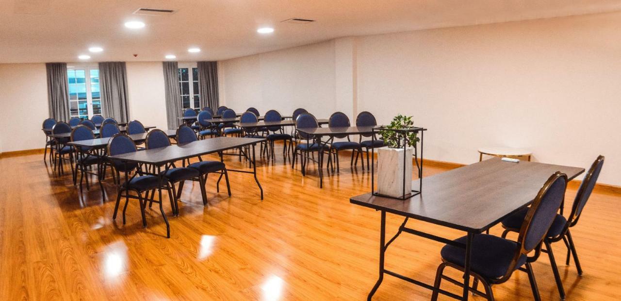 Bisinii Boutique Hotel Ciudad del Este Luaran gambar
